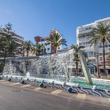 Modern 2 Bedroom In The Center Of *