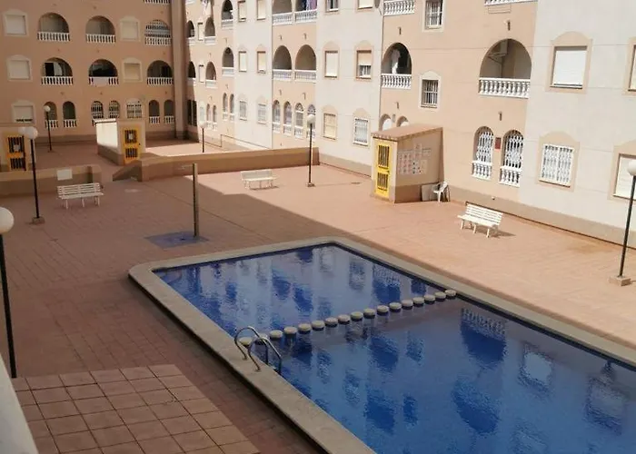 Modern 2 Bedroom In The Center Of Apartamento *